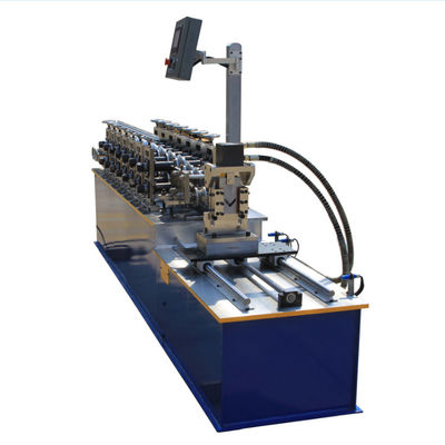 Koraliki kątowe Maszyna do formowania paneli ściennych 5,5 kW 20 m / min Cięcie hydrauliczne