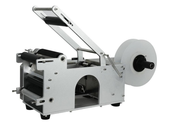 Półautomatyczna maszyna do etykietowania 2kw 30b / min do obiektów cylindrycznych